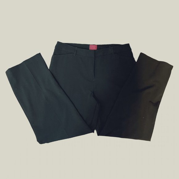 212 Collection - Black pair of stretch pants - Size 12P -0182DY-5 - Picture 2 of 4